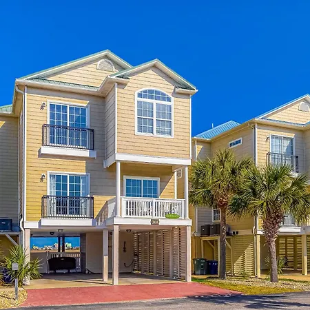 Pointe Marsh 2414 Villa